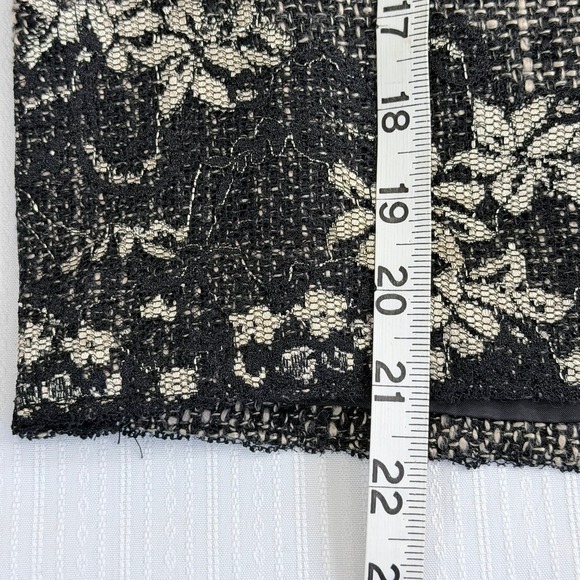 NINE & COMPANY PETITE Black White Tweed Lace Floral Pencil Skirt 10P - Picture 8 of 11